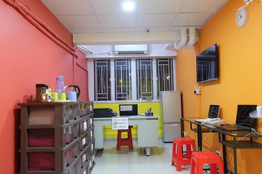 Apple Inn Tsim Sha Tsui Гонконг Экстерьер фото