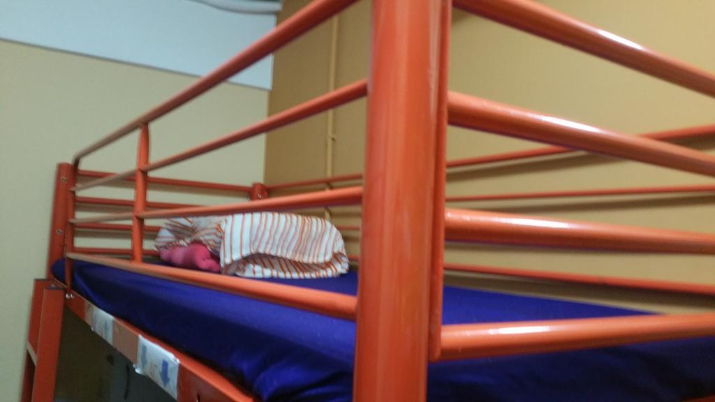 Apple Inn Tsim Sha Tsui Гонконг Экстерьер фото