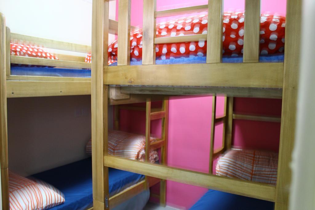 Apple Inn Tsim Sha Tsui Гонконг Экстерьер фото